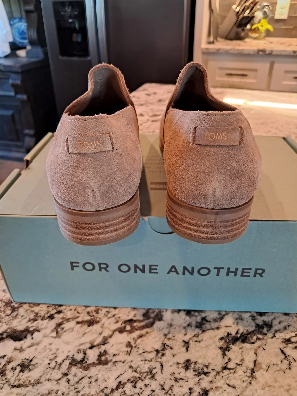 Toms men’s chukka